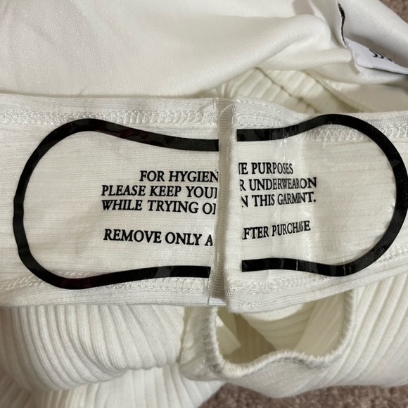 NWT Princess Polly Rebel Fiest Bodysuit White - Picture 9 of 9